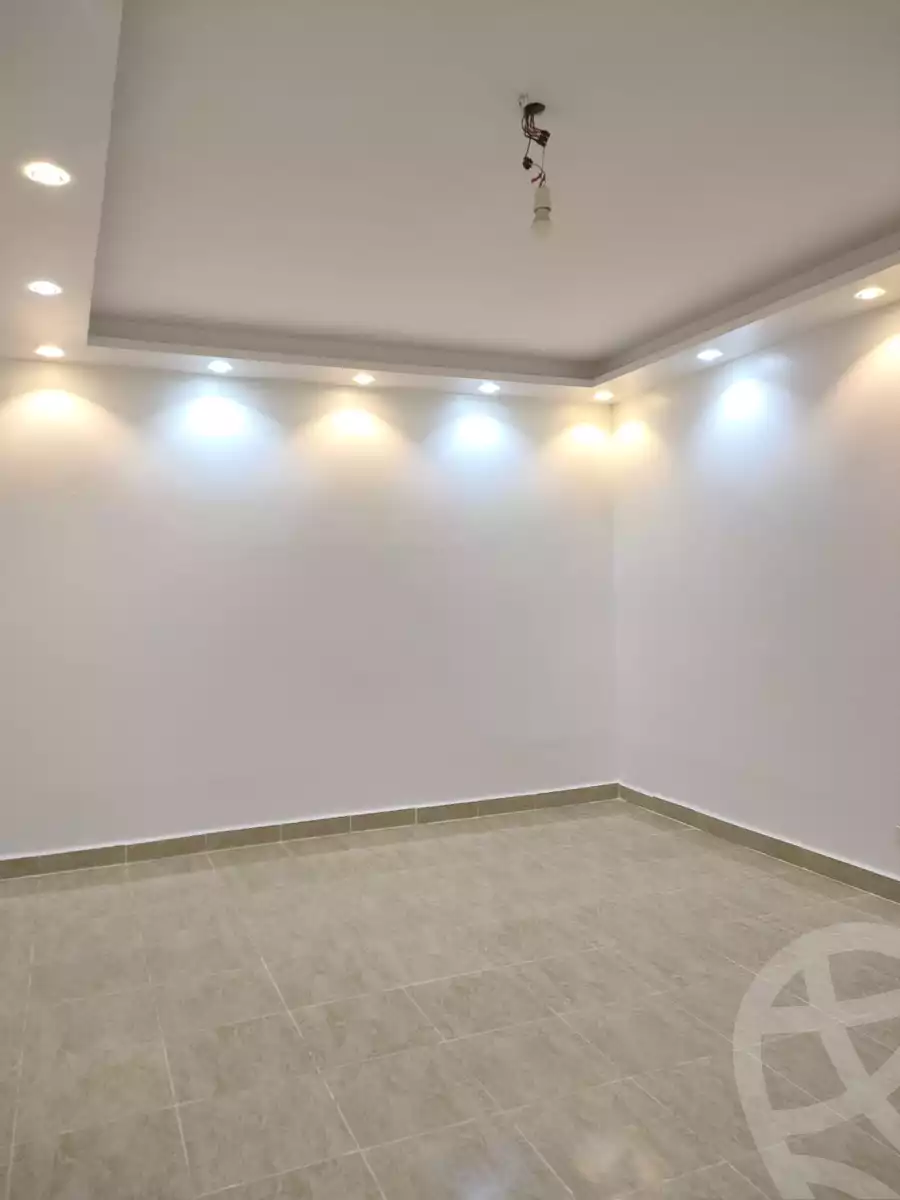 https://aqarmap.com.eg/en/listing/5907463-for-rent-cairo-new-cairo-lrhb-city-mtdd-lrhb-doctor-ahmed-zewail-st