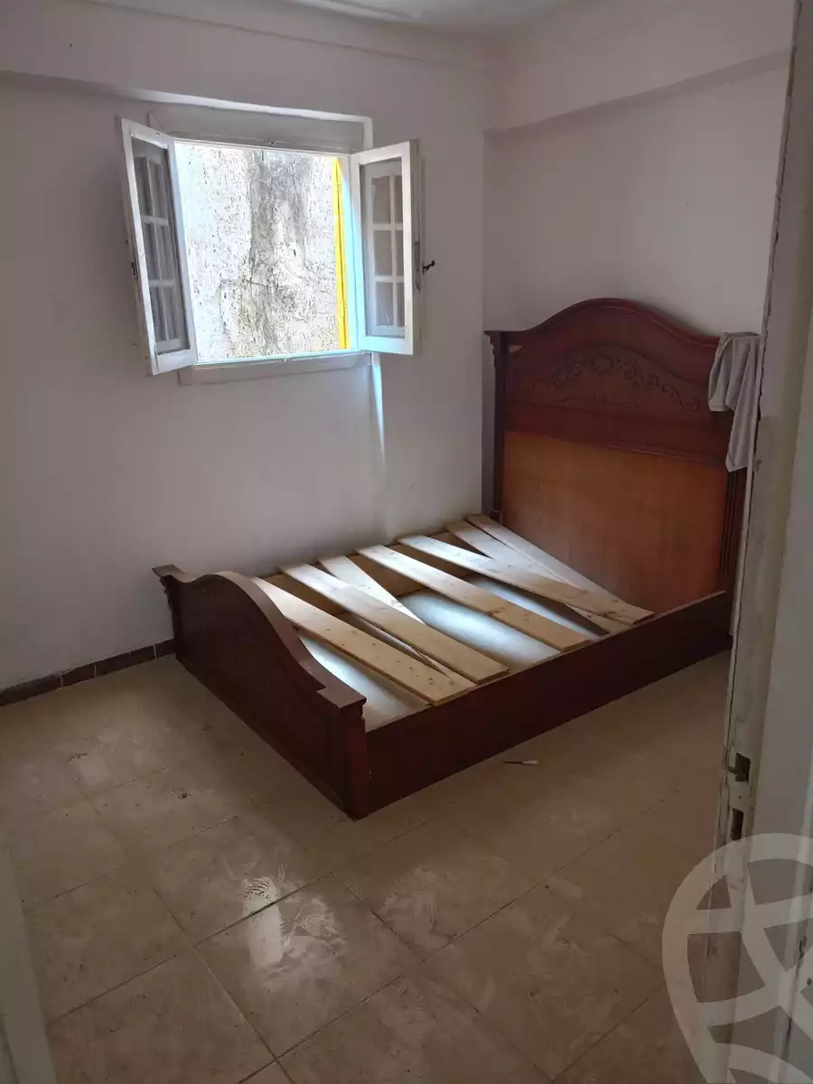 https://aqarmap.com.eg/ar/listing/5908897-for-sale-alexandria-l-jmy-lbytsh-el-zohour-st