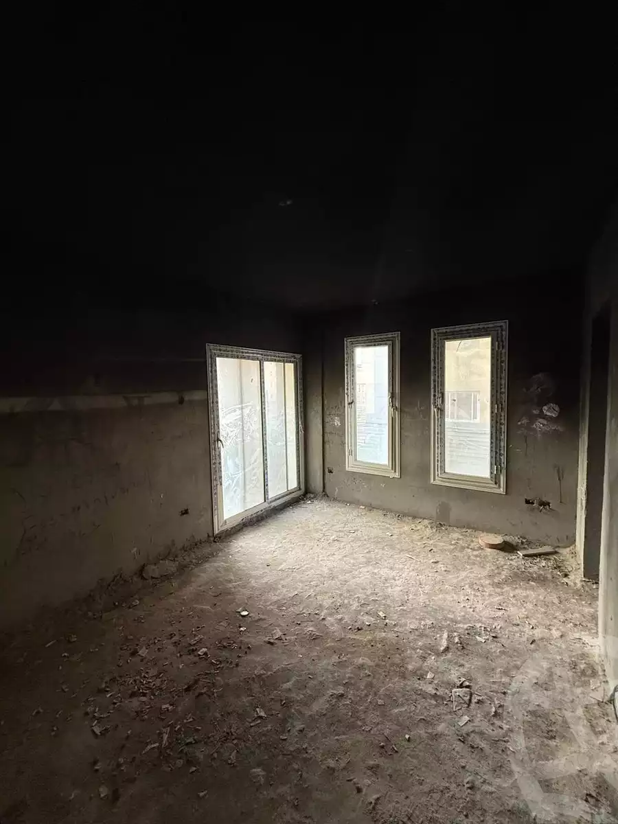https://aqarmap.com.eg/en/listing/5909910-for-sale-cairo-new-cairo-compounds-paradise