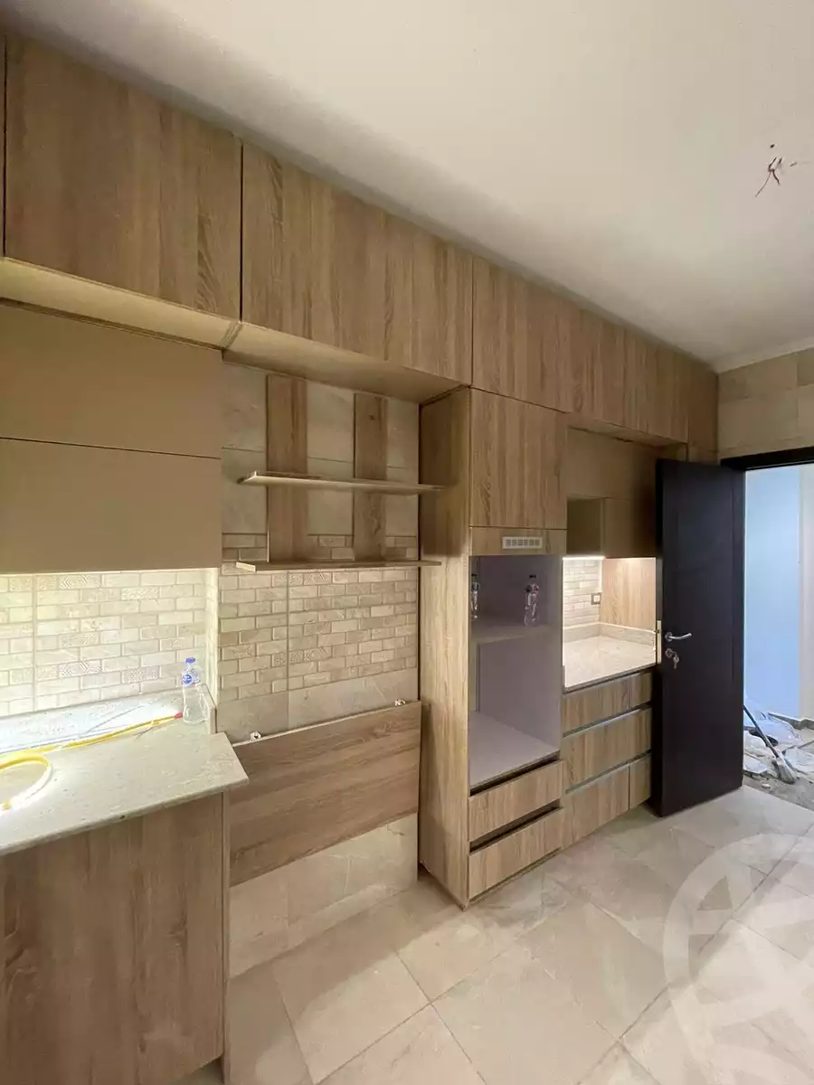 https://aqarmap.com.eg/en/listing/5910324-for-rent-cairo-new-cairo-compounds-galleria-moon-valley