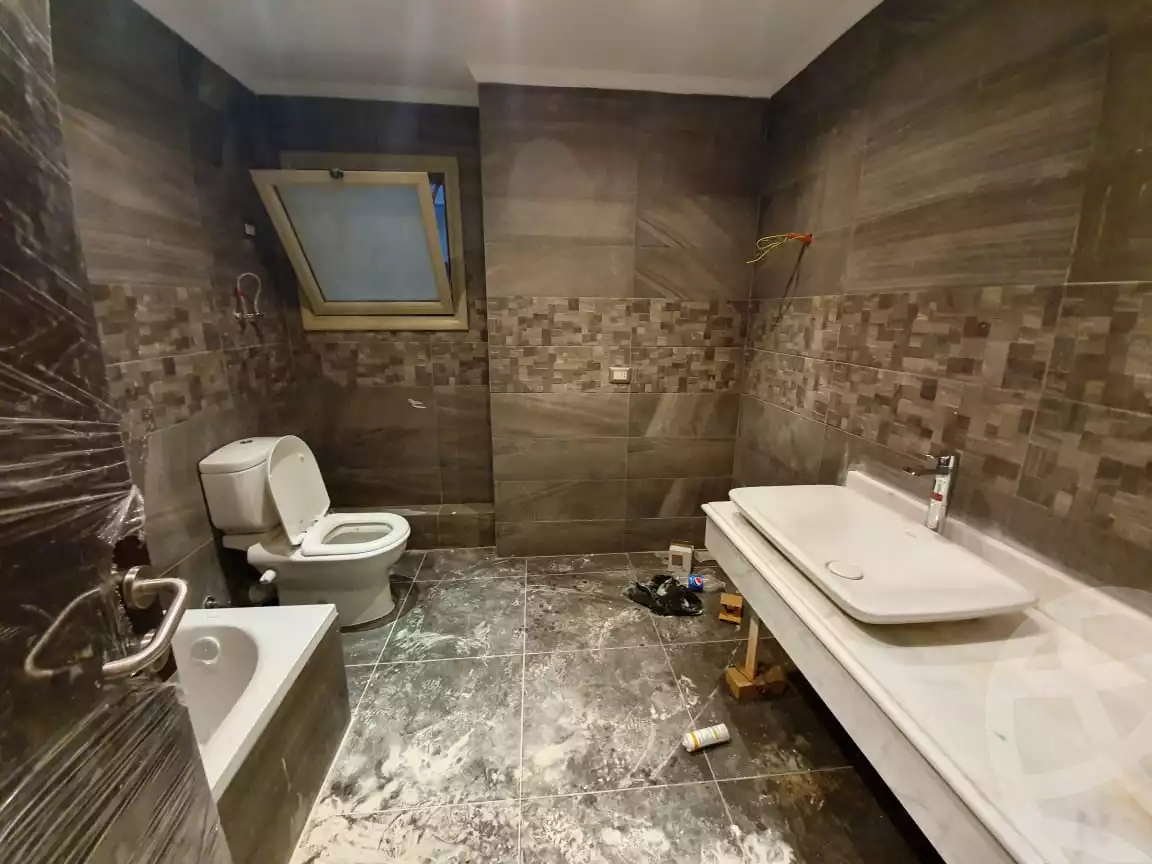https://aqarmap.com.eg/en/listing/5910324-for-rent-cairo-new-cairo-compounds-galleria-moon-valley