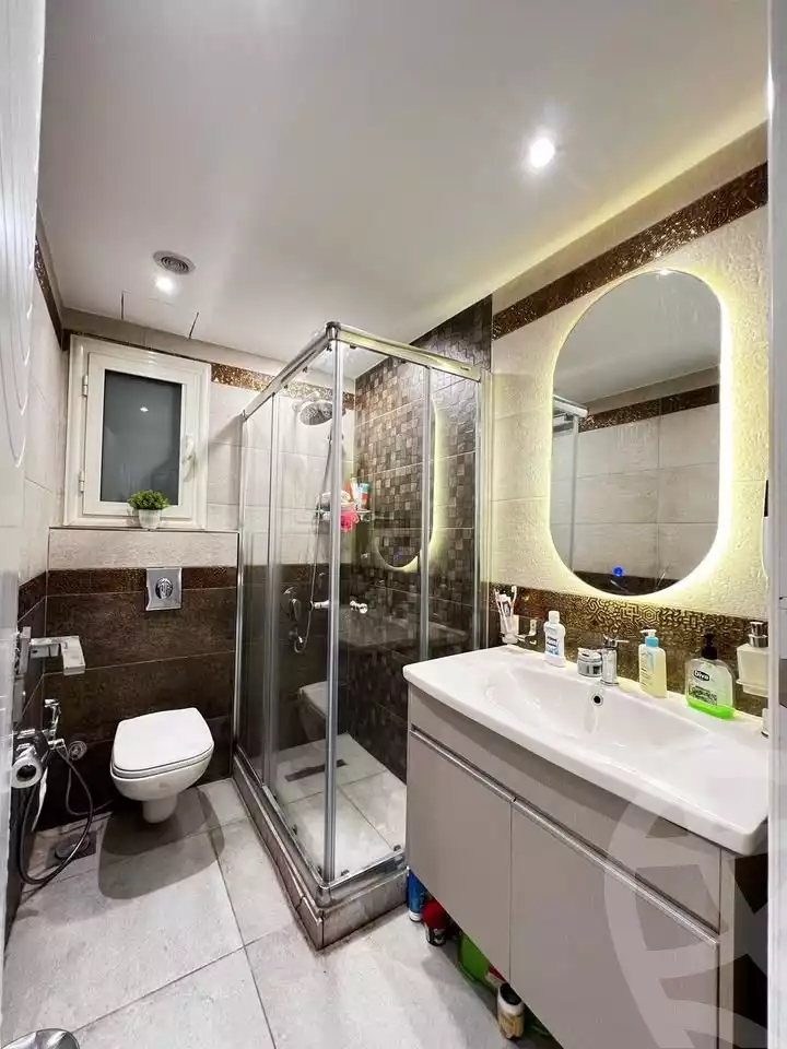https://aqarmap.com.eg/en/listing/5910785-for-sale-cairo-mokattam-el-hadabah-el-wosta-compounds-family-home