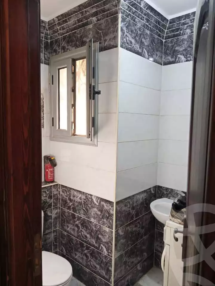 https://aqarmap.com.eg/en/listing/5910982-for-sale-cairo-el-haram-shareaa-khatem-el-morsalen