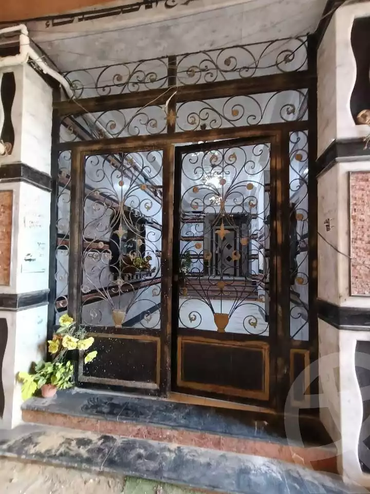 https://aqarmap.com.eg/en/listing/5912003-for-sale-alexandria-l-jmy-el-hanouvel-el-shaheed-ahmed-hamdy-st