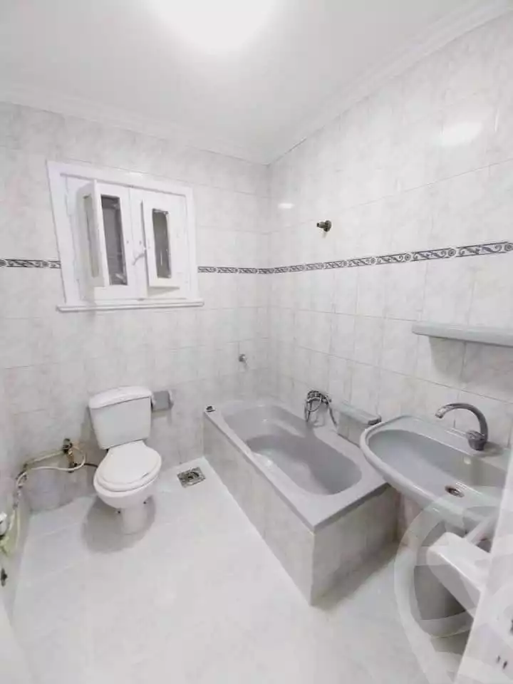 https://aqarmap.com.eg/ar/listing/5912110-for-sale-alexandria-l-jmy-shataa-el-nakheel