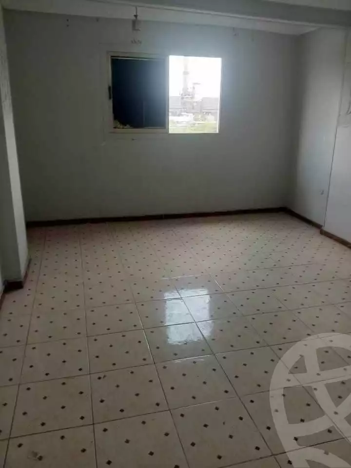 https://aqarmap.com.eg/ar/listing/5914718-for-sale-qalyubia-shubra-el-khaima-shubra-el-khaima-city-ismailia-canal-st