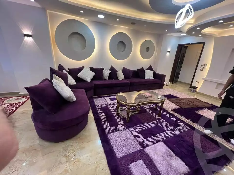 https://aqarmap.com.eg/en/listing/5914840-for-rent-cairo-ain-shams-jsr-lswys