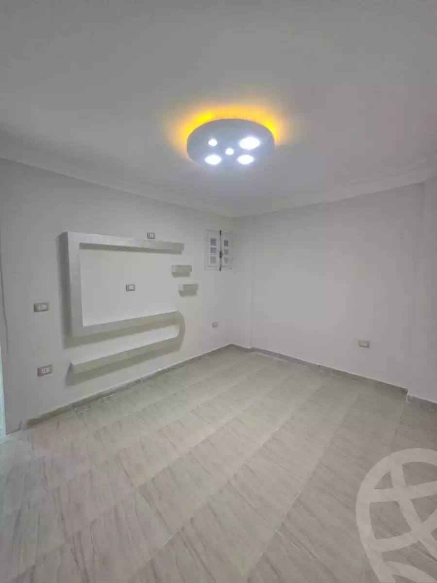 https://aqarmap.com.eg/ar/listing/5915575-for-sale-alexandria-l-jmy-lbytsh-el-hay-st