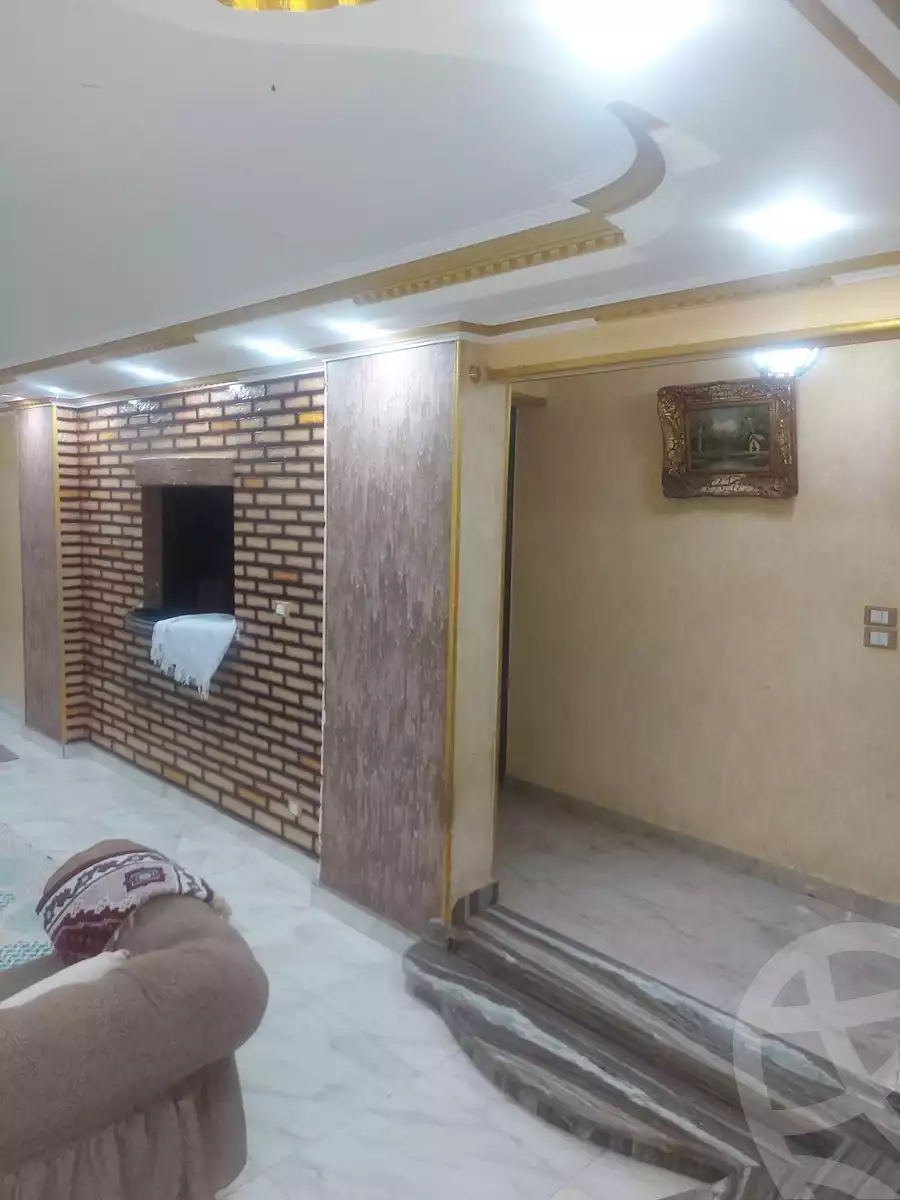 https://aqarmap.com.eg/ar/listing/5916222-for-sale-cairo-helwan-helwan-el-sharkeya-gaafar-st