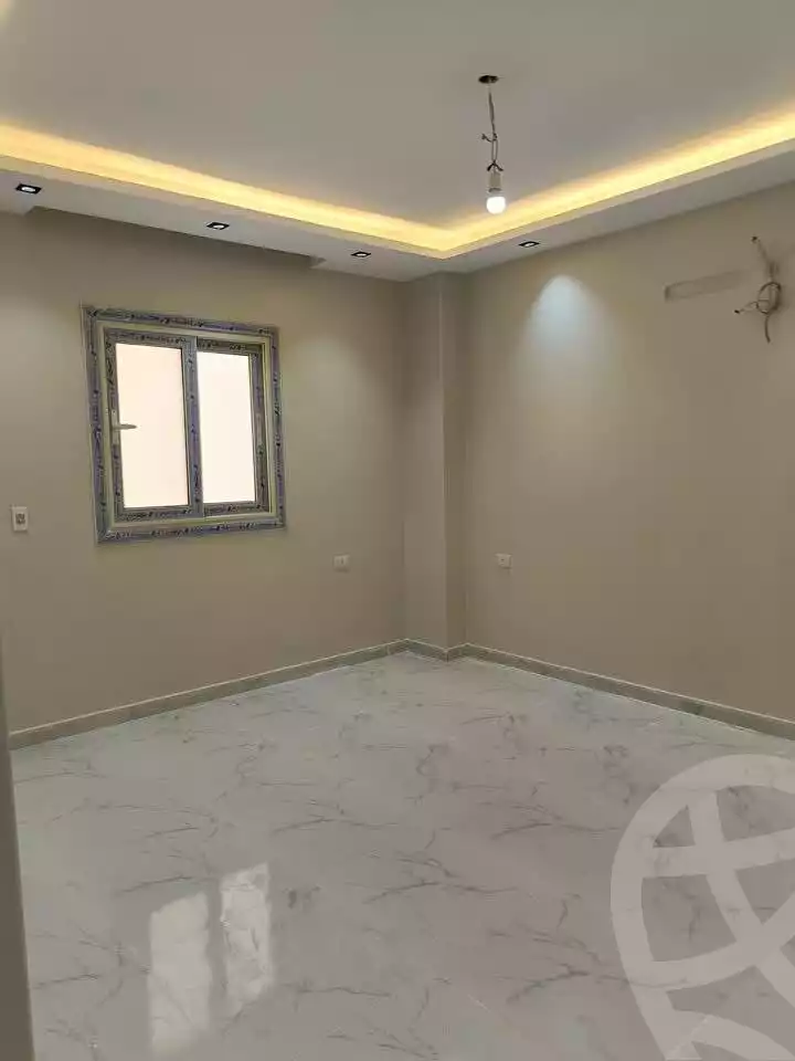 https://aqarmap.com.eg/en/listing/5916896-for-rent-cairo-mokattam-lhdb-l-ly
