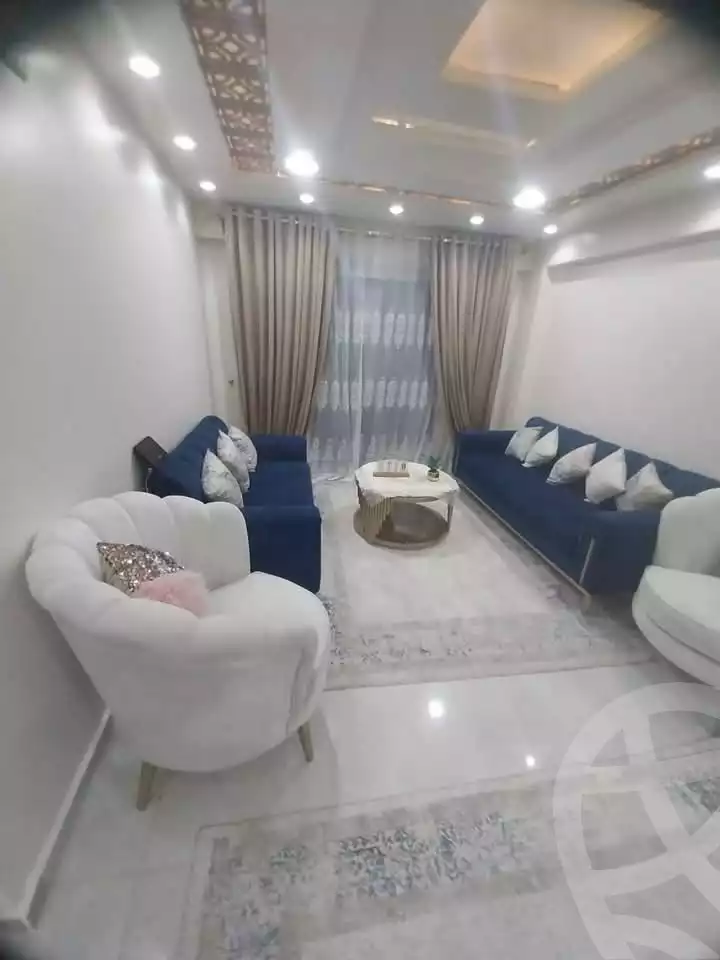 https://aqarmap.com.eg/en/listing/5917987-for-sale-alexandria-l-jmy-lbytsh-el-saleheen-mosque-st
