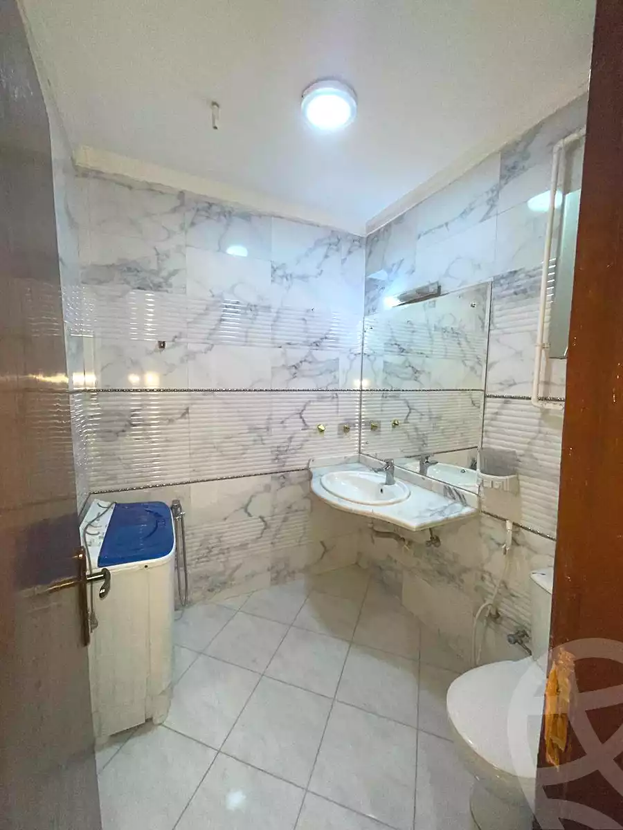 https://aqarmap.com.eg/ar/listing/5918210-for-sale-cairo-dokki-el-batal-ahmed-abd-el-aziz