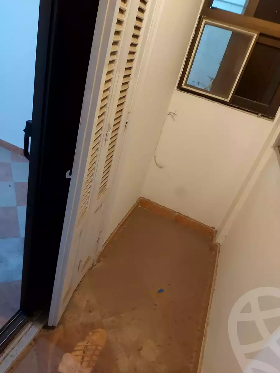 https://aqarmap.com.eg/en/listing/5918906-for-sale-alexandria-mansheya-el-sabaa-banat-st