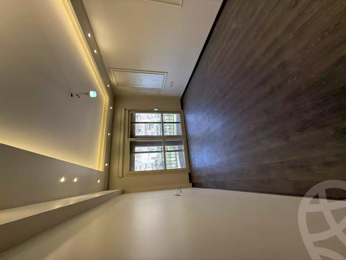 https://aqarmap.com.eg/en/listing/5918915-for-sale-cairo-new-cairo-compounds-el-patio-oro