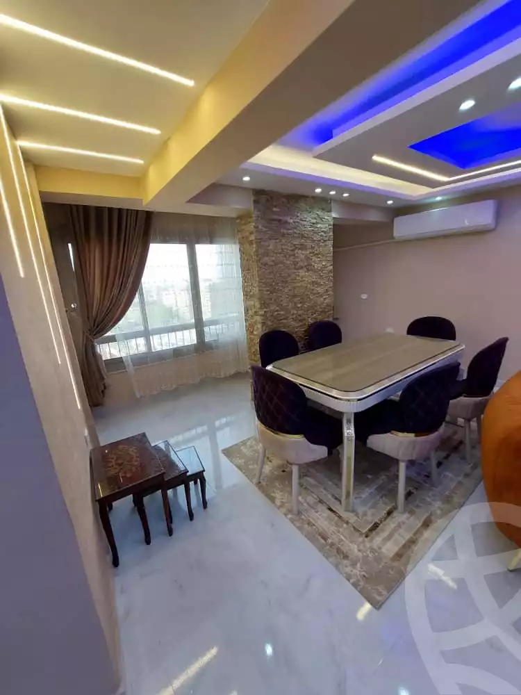 https://aqarmap.com.eg/ar/listing/5919265-for-rent-cairo-el-mohandesen-sphinx-square
