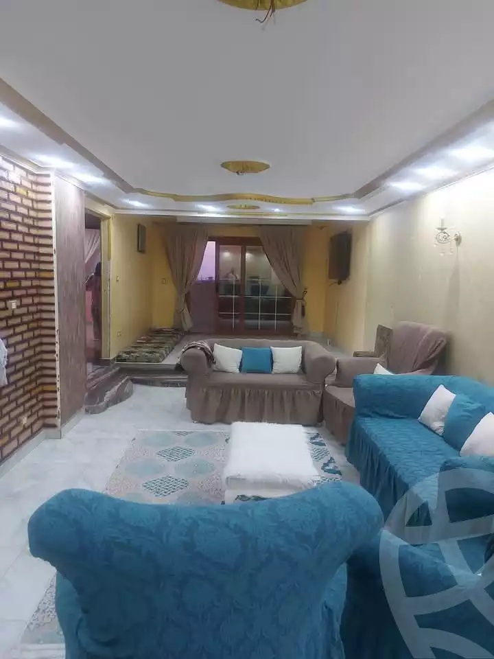 https://aqarmap.com.eg/en/listing/5919993-for-sale-cairo-helwan-helwan-el-sharkeya-gaafar-st