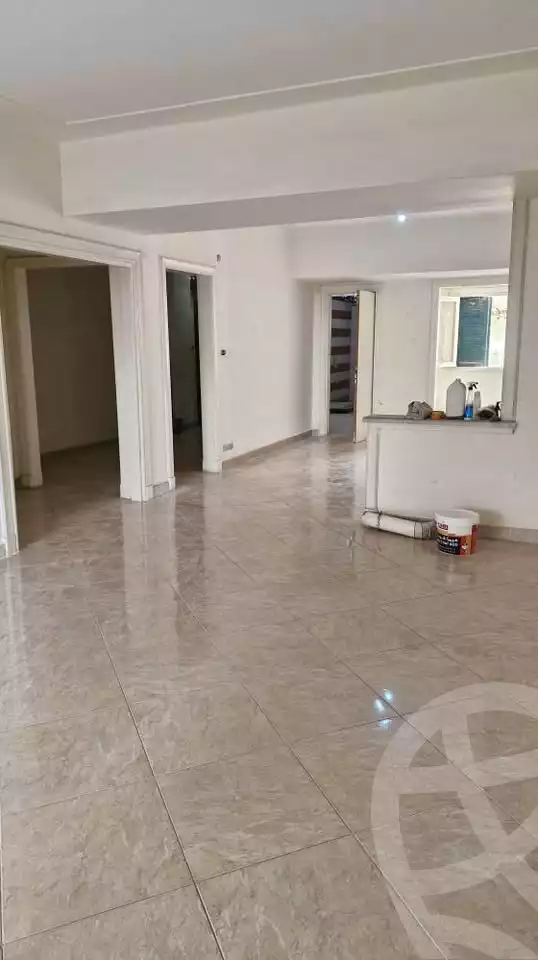 https://aqarmap.com.eg/en/listing/5920353-for-sale-alexandria-lauran