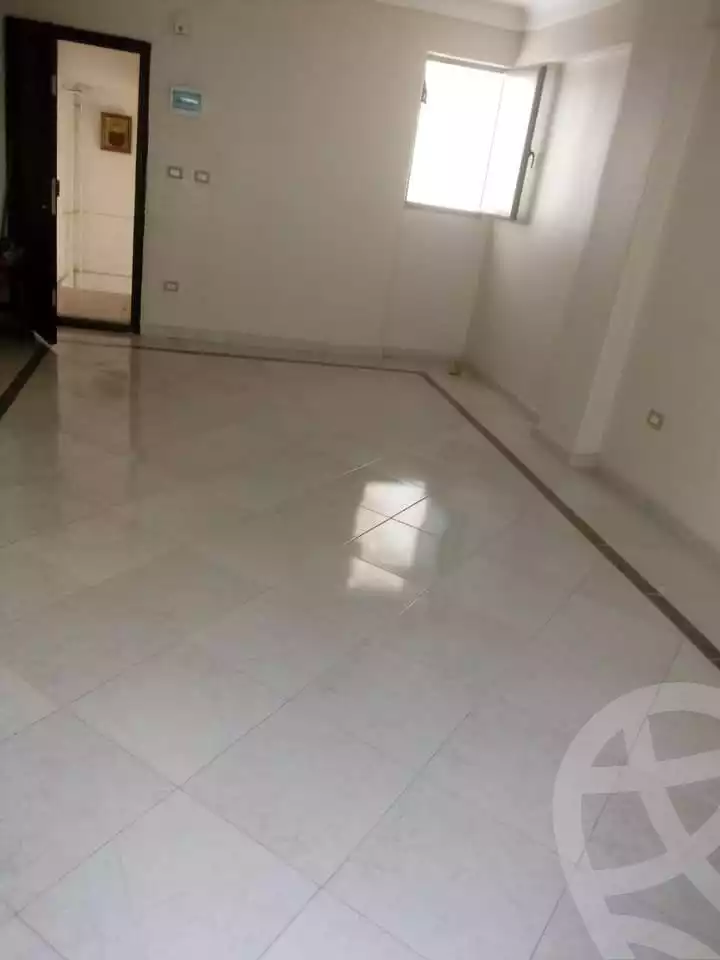 https://aqarmap.com.eg/en/listing/5921651-for-rent-alexandria-l-jmy-bw-ywsf