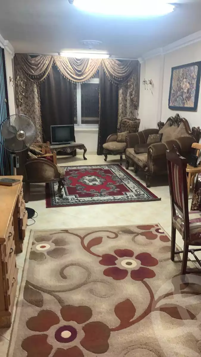 https://aqarmap.com.eg/en/listing/5921930-for-rent-cairo-ljyz-shareaa-morad  charel degol