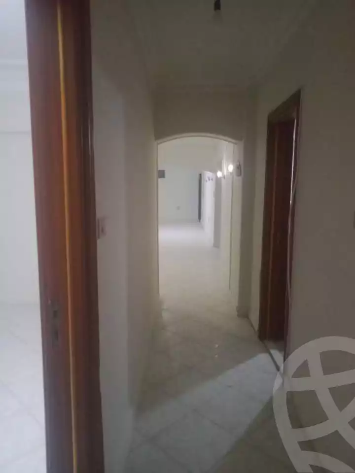 https://aqarmap.com.eg/ar/listing/5922581-for-sale-cairo-mokattam-lhdb-l-ly-el-naforah-square