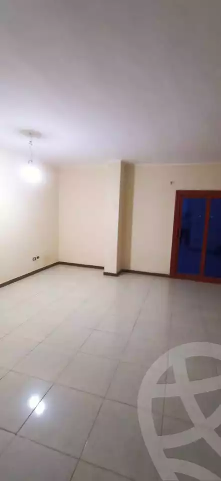 https://aqarmap.com.eg/en/listing/5924033-for-sale-cairo-mokattam-el-hadabah-el-wosta-8th-zone