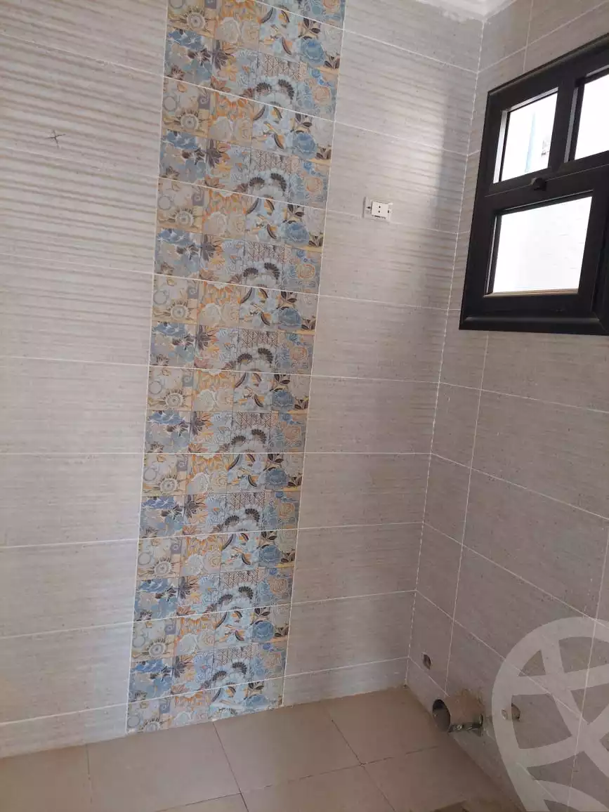 https://aqarmap.com.eg/ar/listing/5924111-for-sale-ain-elsokhna-mdyn-ljll-ljdyd-byl-fyntw