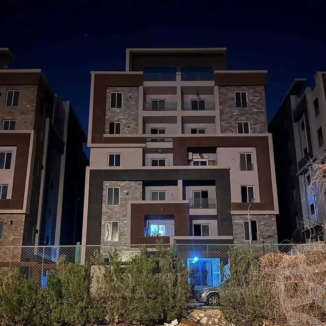 https://aqarmap.com.eg/en/listing/5794418-for-sale-cairo-6th-of-october-hadaeq-october-investors-association