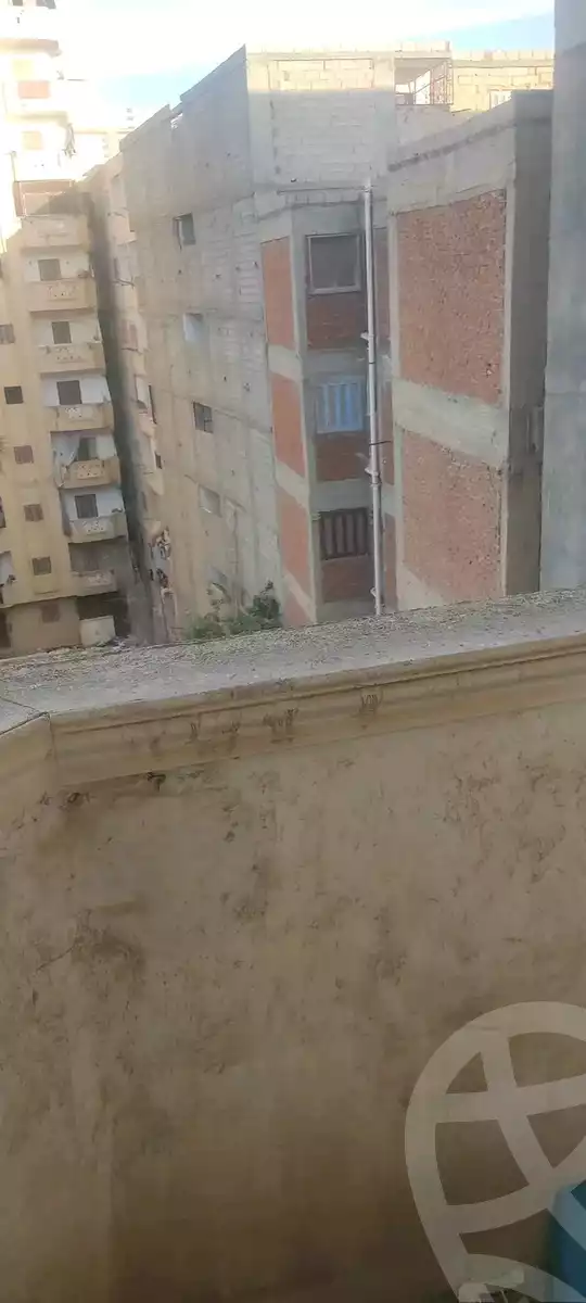 https://aqarmap.com.eg/ar/listing/5925474-for-sale-alexandria-l-jmy-lbytsh-el-hanafeya-st