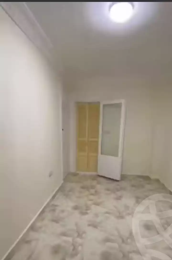 https://aqarmap.com.eg/en/listing/5926018-for-rent-alexandria-miami