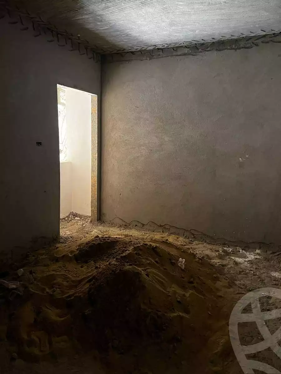 https://aqarmap.com.eg/en/listing/5926061-for-sale-beheira-damanhour-damanhour-city-abd-el-salam-el-shazly-st