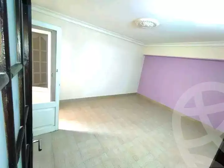 https://aqarmap.com.eg/en/listing/5927083-for-sale-cairo-helwan-helwan-el-sharkeya-ryad-pasha-st