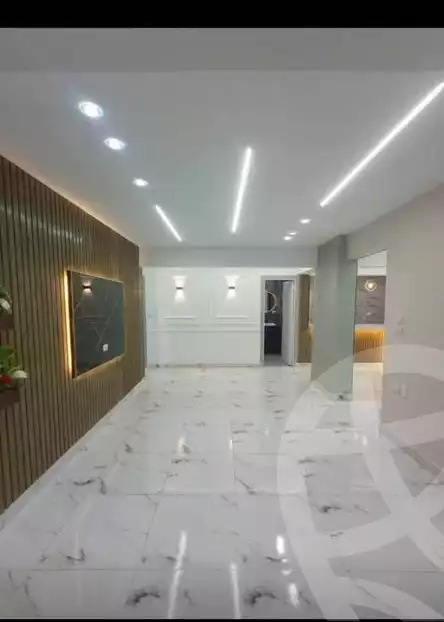 https://aqarmap.com.eg/ar/listing/5928116-for-sale-cairo-mokattam-lhdb-l-ly-el-naforah-square