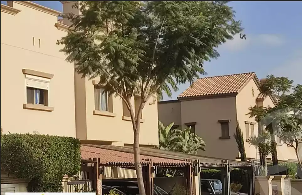 https://aqarmap.com.eg/en/listing/5928766-for-sale-cairo-mokattam-compounds-uptown-cairo