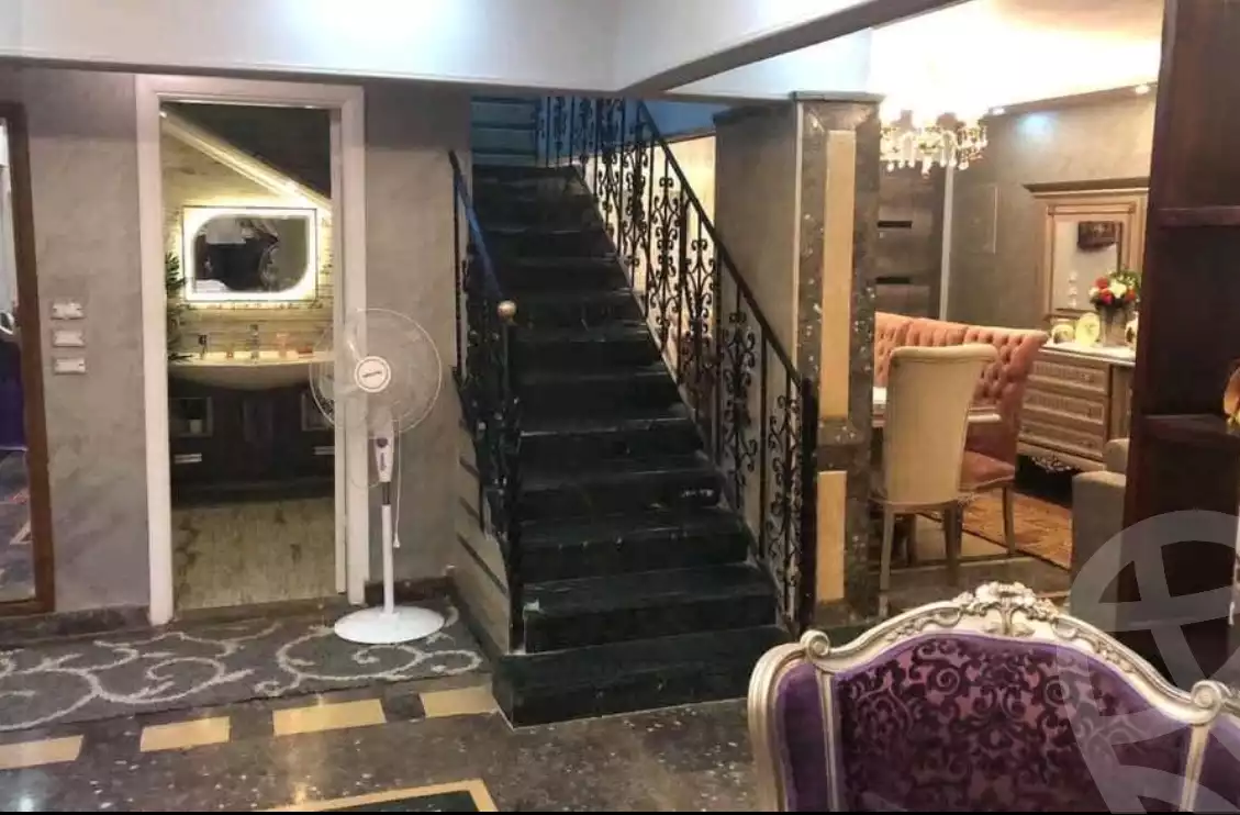 https://aqarmap.com.eg/en/listing/5928859-for-sale-cairo-mokattam-lhdb-l-ly