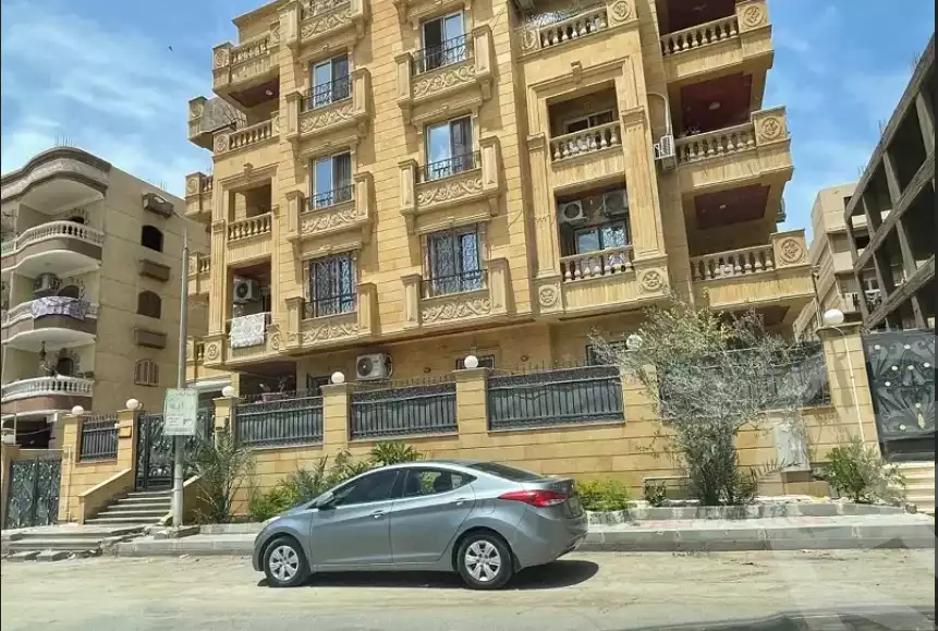 https://aqarmap.com.eg/en/listing/5929109-for-sale-cairo-al-oubour-el-hay-el-taseaa