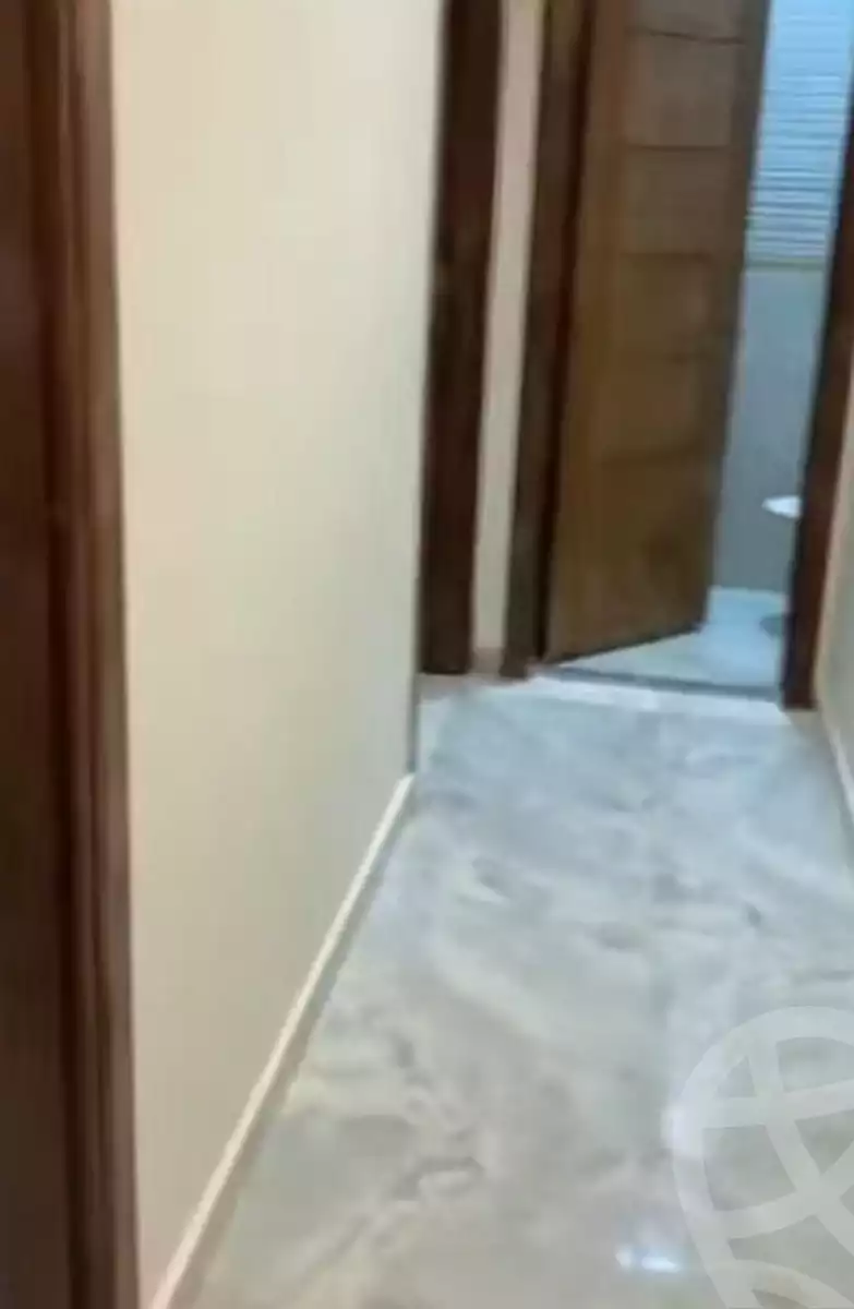https://aqarmap.com.eg/ar/listing/5929752-for-rent-cairo-mokattam-lhdb-l-ly-shr-krym-bnwn