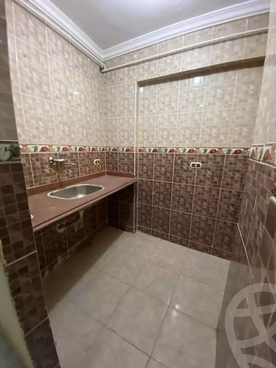 https://aqarmap.com.eg/en/listing/5929783-for-sale-alexandria-l-jmy-lbytsh-qased-kareem-st
