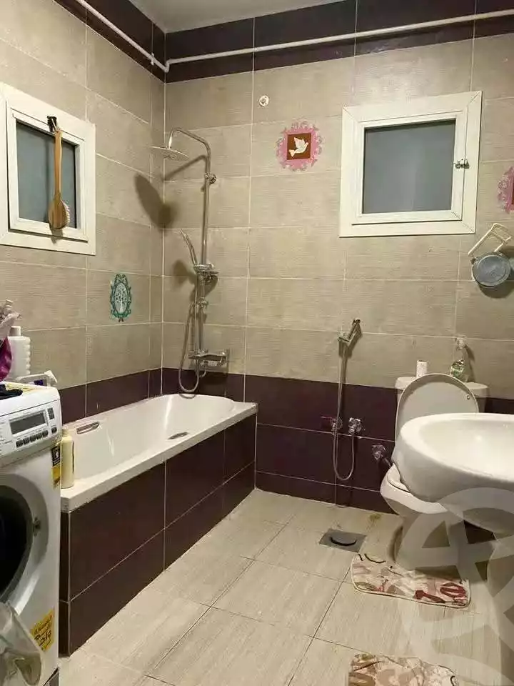 https://aqarmap.com.eg/ar/listing/5930381-for-sale-cairo-helwan-hadayek-helwan-nile-corniche-st