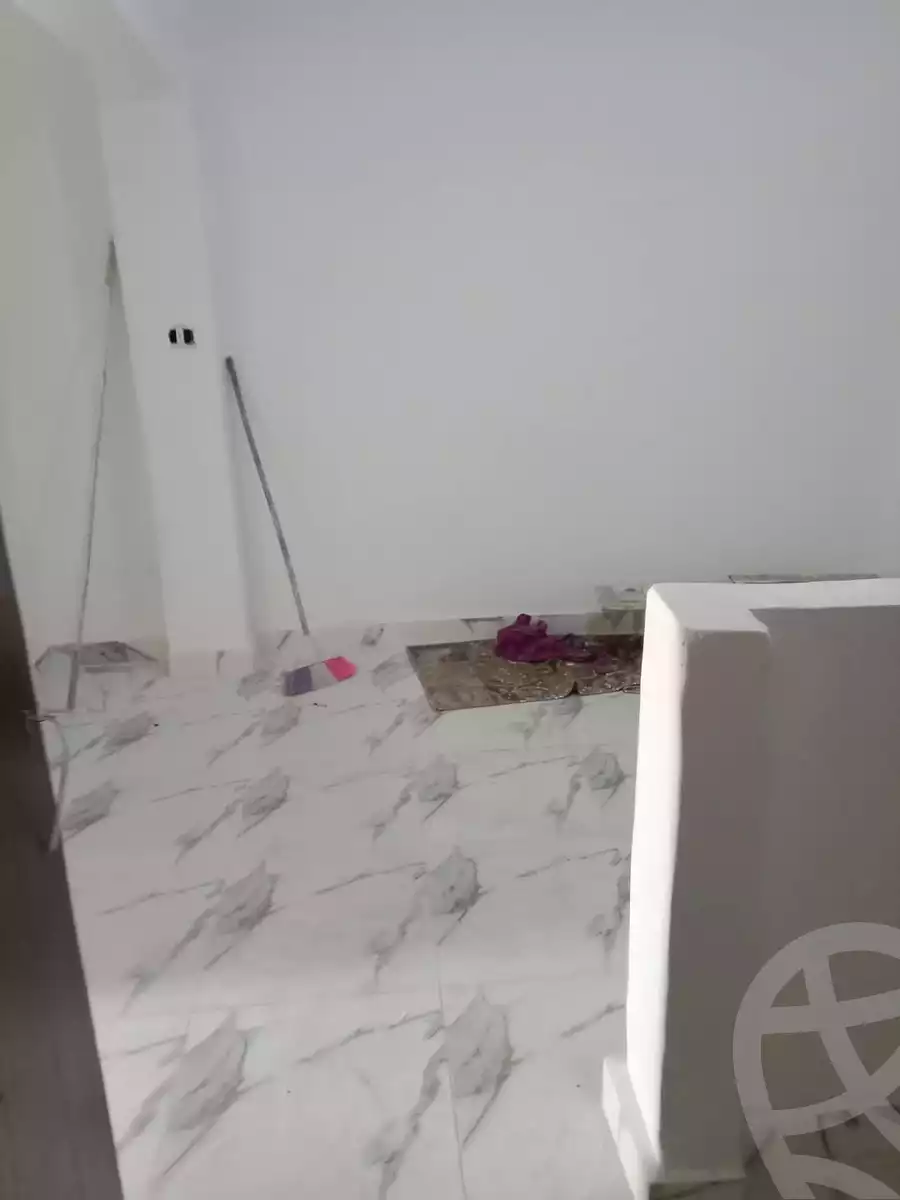 https://aqarmap.com.eg/ar/listing/5930389-for-sale-cairo-helwan-lmjwr-lrb-lmshrw-lmryky