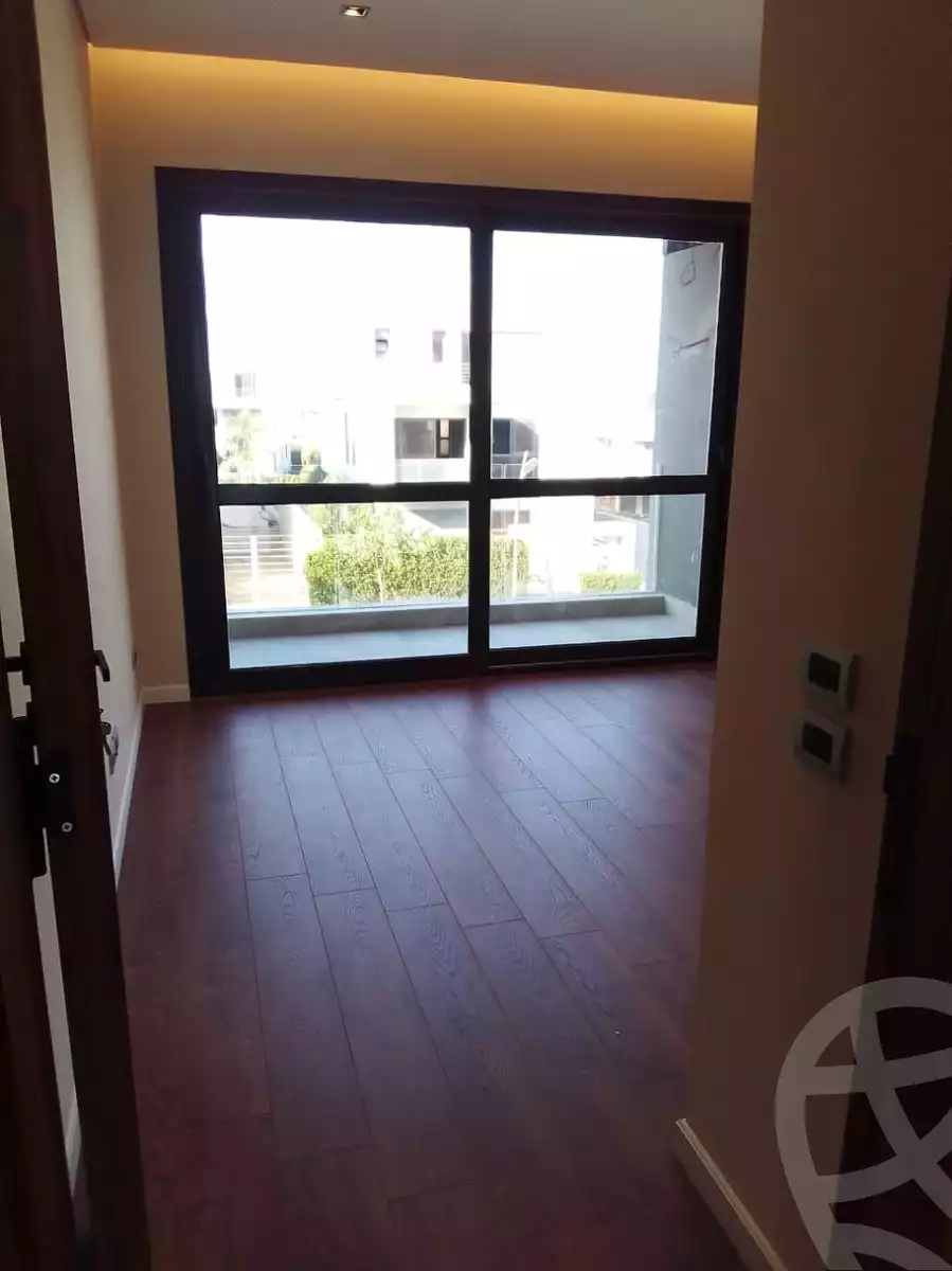 https://aqarmap.com.eg/en/listing/5931282-for-sale-cairo-el-sheikh-zayed-city-compounds-el-patio-zahraa