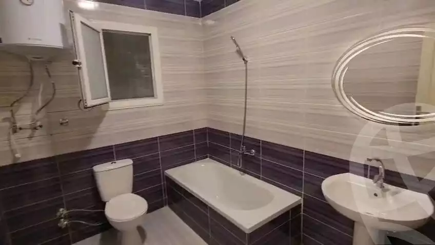 https://aqarmap.com.eg/ar/listing/5931539-for-sale-alexandria-lauran-alexandria-lauran-abd-el-khalik-tharwat-st