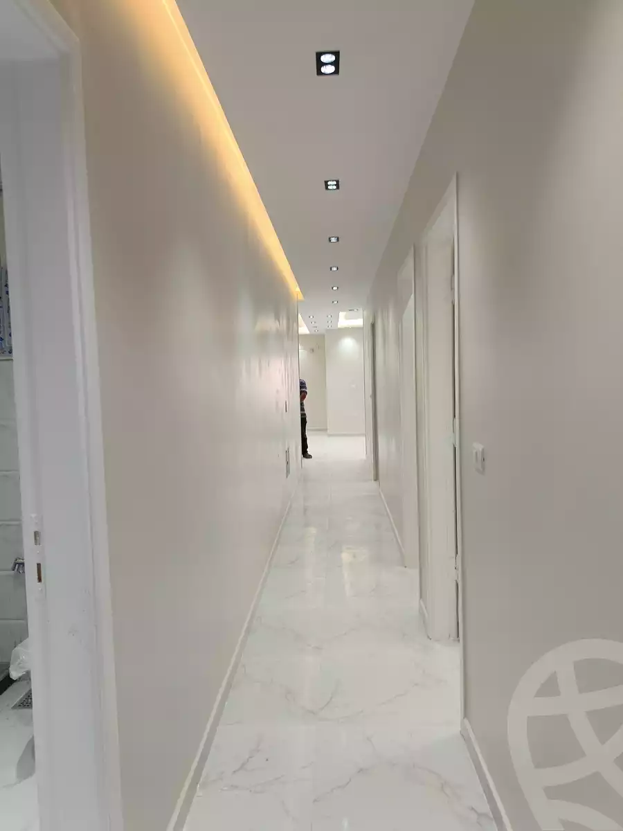 https://aqarmap.com.eg/ar/listing/5932946-for-rent-cairo-mokattam-lhdb-l-ly