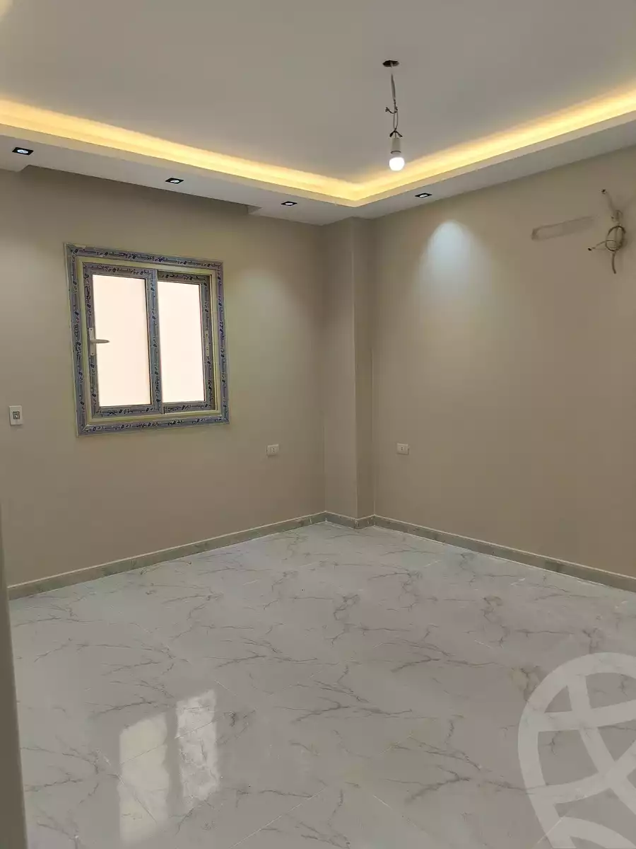 https://aqarmap.com.eg/ar/listing/5932946-for-rent-cairo-mokattam-lhdb-l-ly