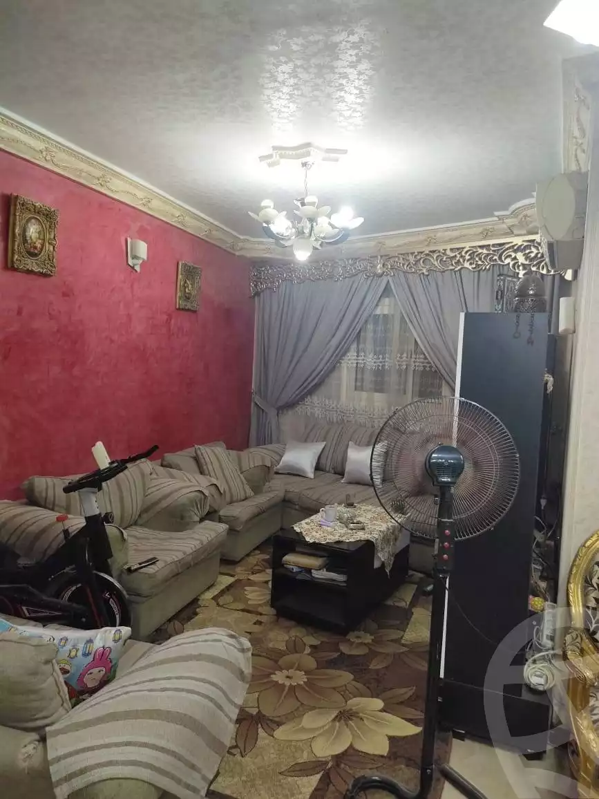 https://aqarmap.com.eg/en/listing/5930774-for-sale-qalyubia-shubra-el-khaima-shubra-el-khaima-city-hamis-st