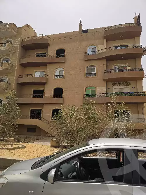 https://aqarmap.com.eg/en/listing/5933155-for-sale-cairo-new-cairo-compounds-el-zahwa