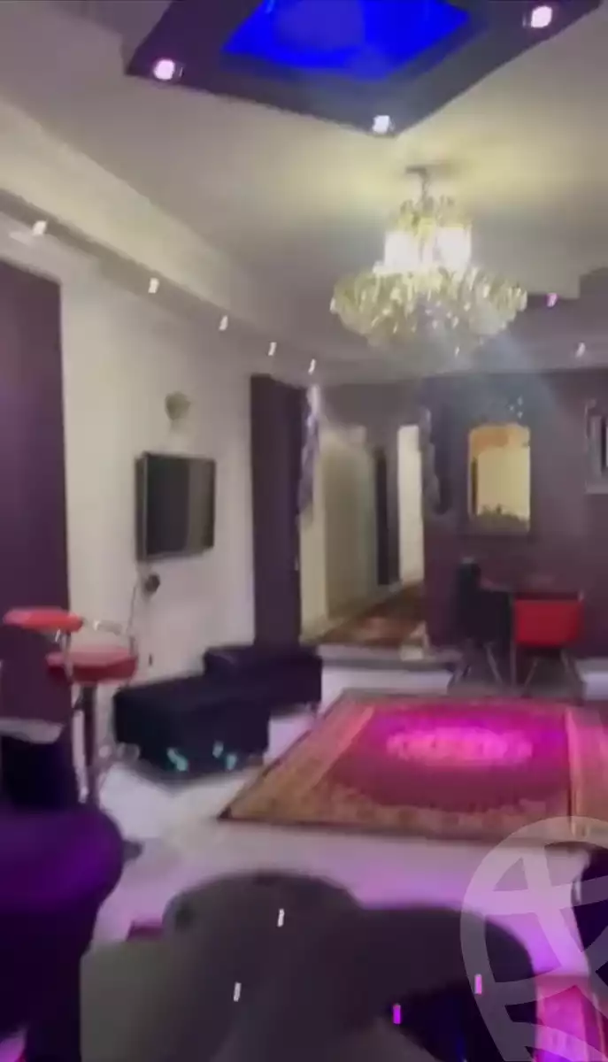 https://aqarmap.com.eg/ar/listing/5933516-for-sale-cairo-helwan-hadayek-helwan-nile-corniche-st