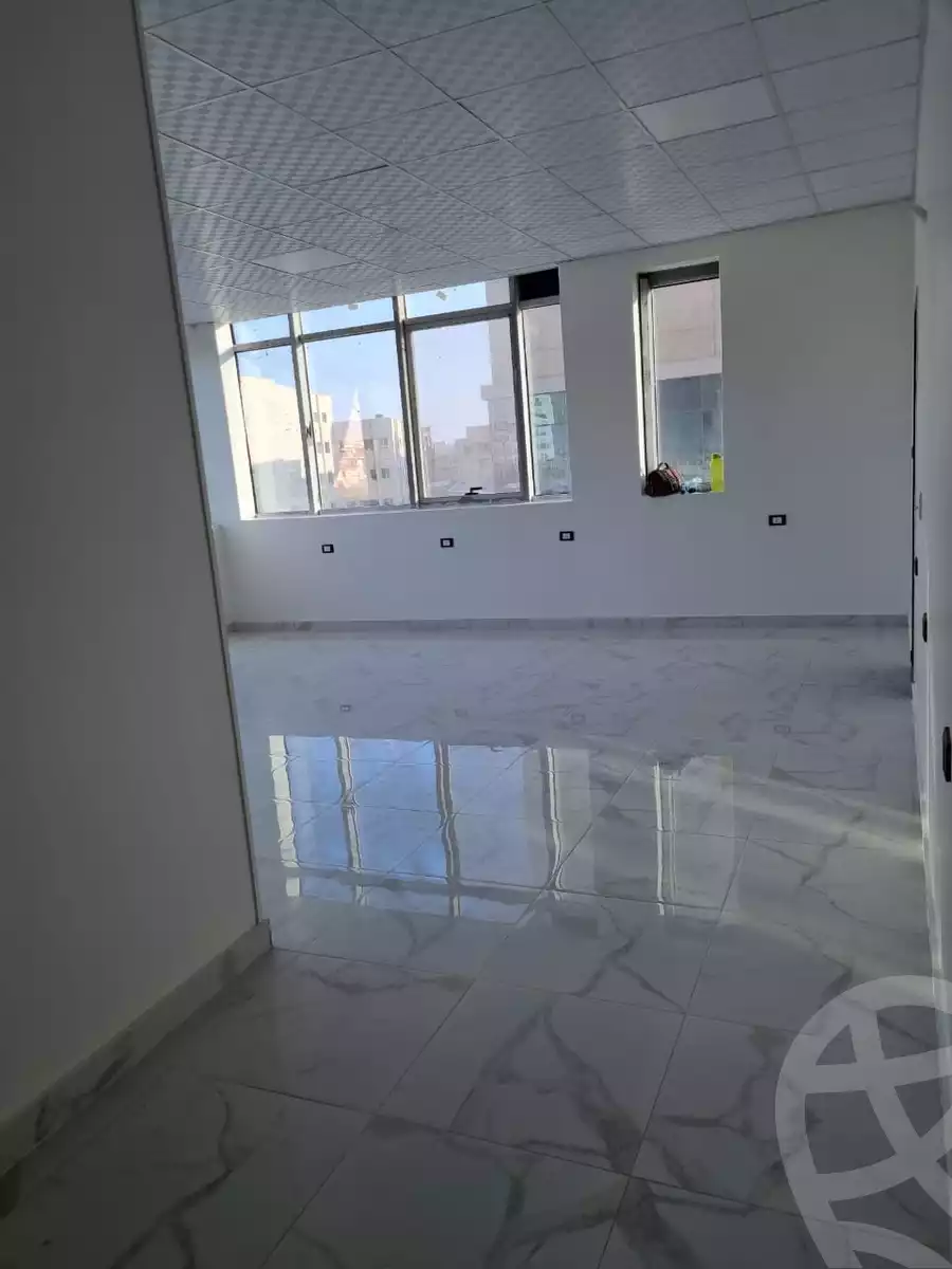 https://aqarmap.com.eg/en/listing/5934824-for-rent-cairo-el-sheikh-zayed-city-compounds-beverly-hills