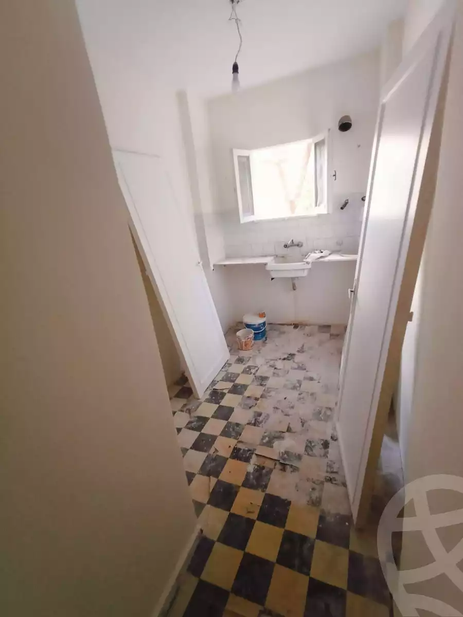 https://aqarmap.com.eg/en/listing/5934833-for-sale-alexandria-l-jmy-el-hanouvel-abo-el-shawareb-st