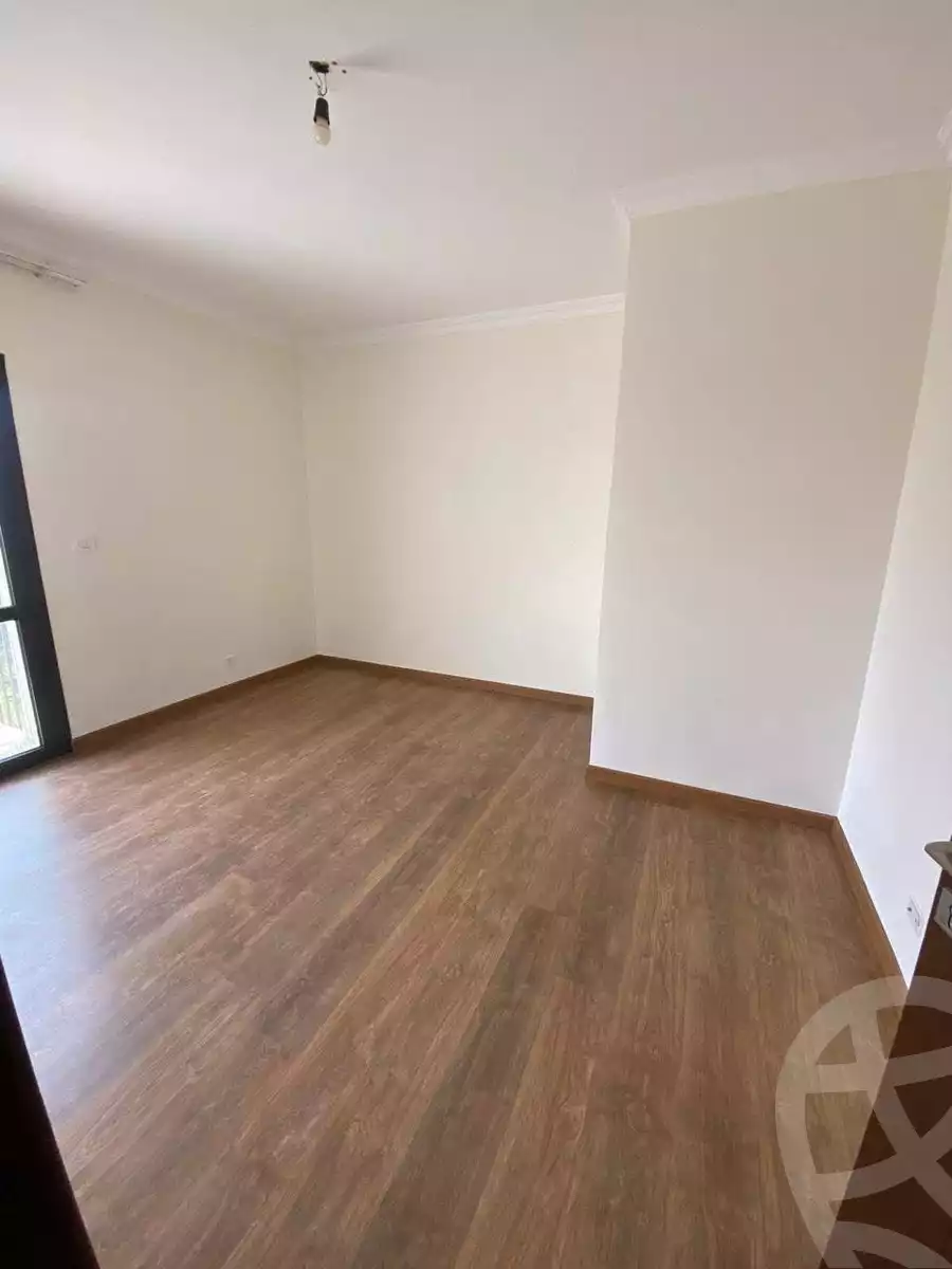 https://aqarmap.com.eg/en/listing/5935423-for-rent-cairo-el-sheikh-zayed-city-compounds-the-courtyard