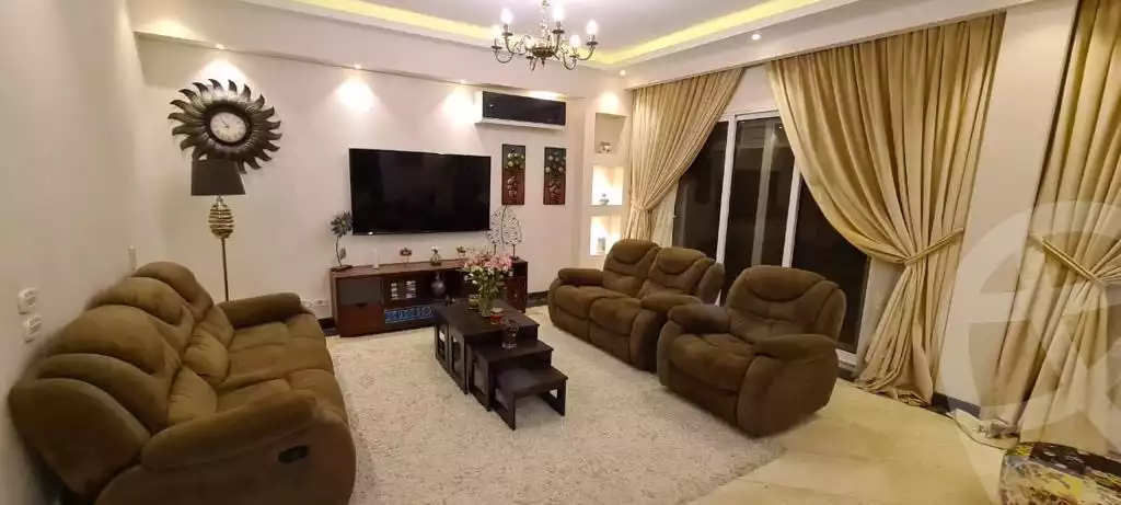 https://aqarmap.com.eg/en/listing/5936036-for-sale-cairo-el-sheikh-zayed-city-alex-cairo-desert-road-kmbwnd-fy-tryq-skndry-lshrwy